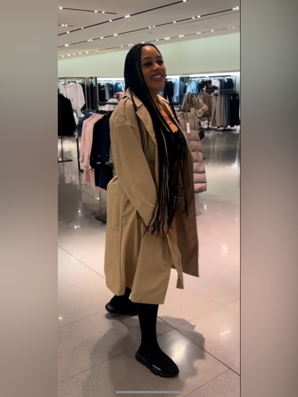 Meet your Posher, Ileana